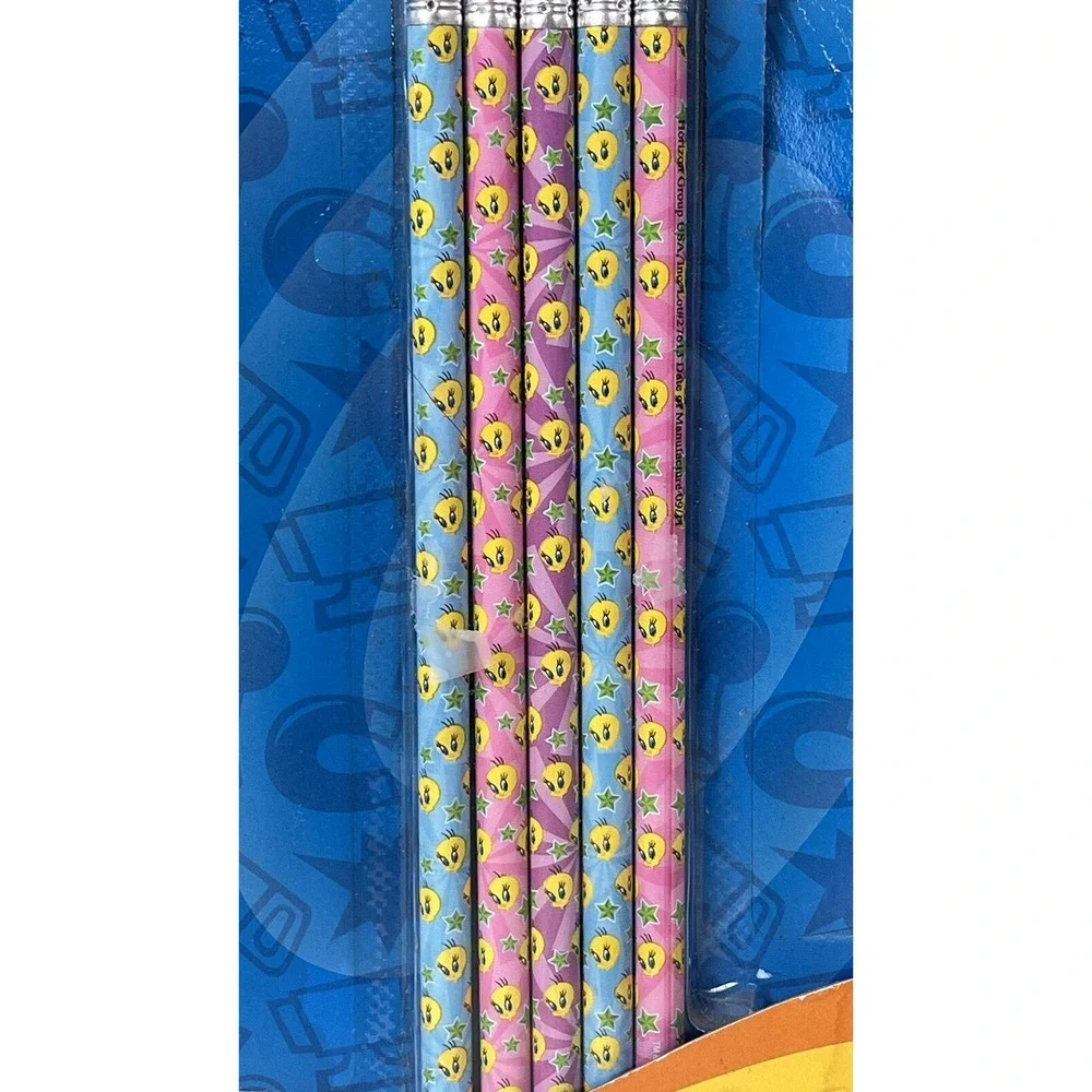 Tweety Bird Pencil  Looney Tunes Pencils Vintage 2011 Pack of 5 Pastel Colors